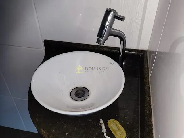 Casa com 200m² 2 quartos e 2 banheiros, à venda, no bairro Água Limpa em Volta Redonda