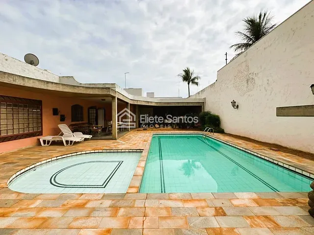 Casa com 720m² 3 quartos e 6 banheiros, à venda, no bairro Jardim Werner Plaas em Americana