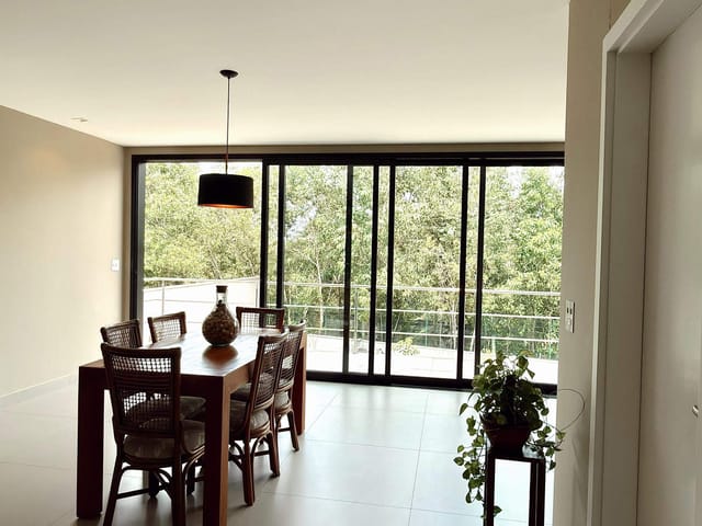 Casa com 644m² 3 quartos e 3 banheiros, à venda, no bairro Manguinhos em Serra