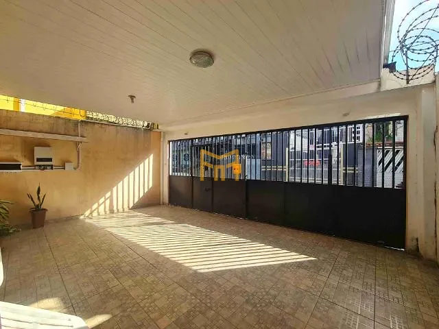 Casa com 120m² 3 quartos e 3 banheiros, à venda, no bairro Campina em Belém