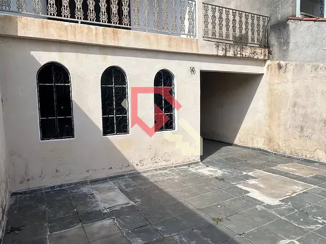 Sobrado 3 quartos e 2 banheiros, para alugar, no bairro Jardim Camila em Mauá