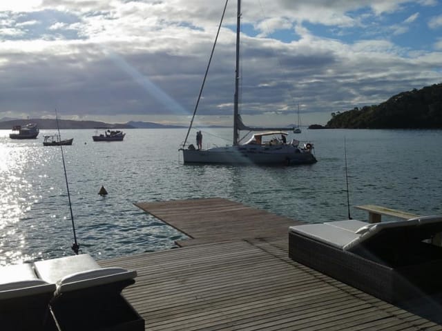 Casa com 2000m² 7 quartos e 12 banheiros, à venda, no bairro Centro em Balneário Camboriú