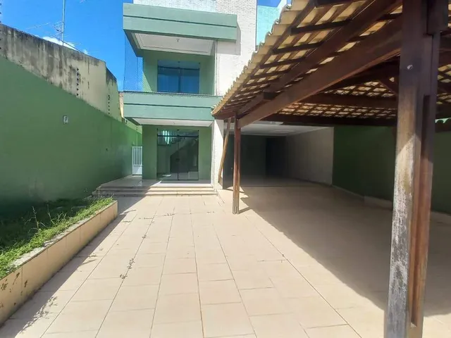 Casa 5 quartos e 2 banheiros, para alugar, no bairro Jabotiana em Aracaju