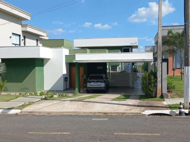 Casa com 600m² 3 quartos e 5 banheiros, à venda, no bairro Bosque em Vinhedo