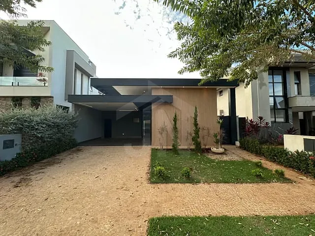 Casa com 336m² 3 quartos e 5 banheiros, à venda, no bairro Vila do Golfe em Ribeirão Preto