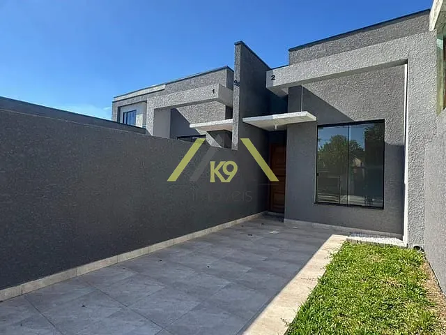 Casa 2 quartos e 1 banheiro, à venda, no bairro Sítio Cercado em Curitiba