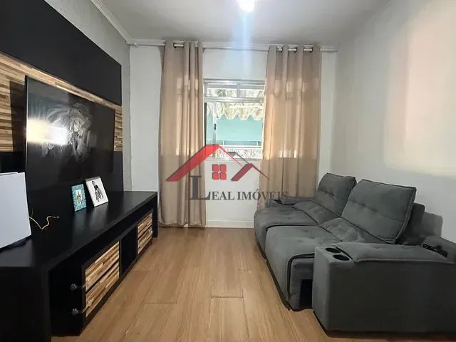 Casa com 218m² 2 quartos e 2 banheiros, à venda, no bairro Vila Homero Thon em Santo André