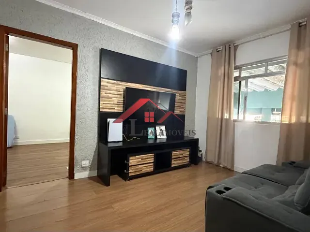 Casa com 218m² 2 quartos e 2 banheiros, à venda, no bairro Vila Homero Thon em Santo André