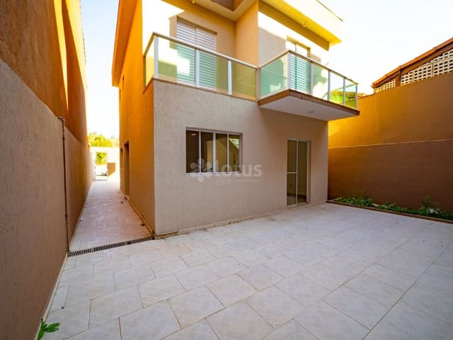 Casa com 170m² 3 quartos e 3 banheiros, à venda, no bairro Portais (Polvilho) em Cajamar