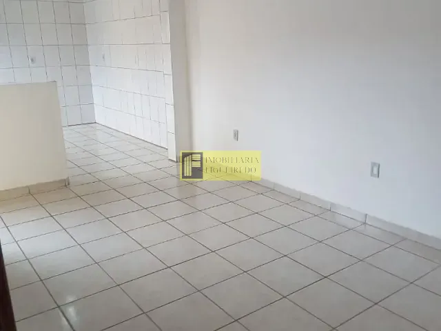 Casa com 60m² 2 quartos e 1 banheiro, para alugar, no bairro Jardim Conceição em São José do Rio Preto
