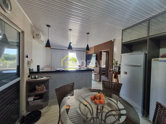 Casa 2 quartos e 3 banheiros, à venda, no bairro Gruta em Concórdia