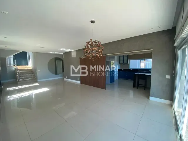 Casa 4 quartos e 6 banheiros, à venda ou para alugar, no bairro Alphaville em Santana de Parnaíba