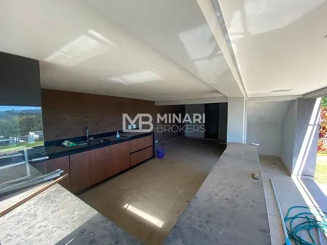 Casa 4 quartos e 6 banheiros, à venda ou para alugar, no bairro Alphaville em Santana de Parnaíba