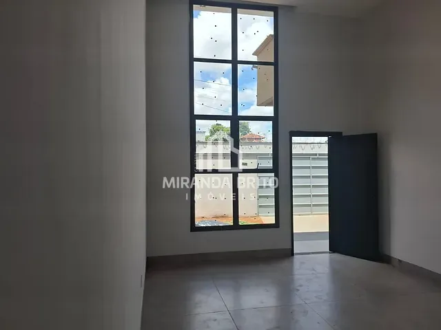 Casa 3 quartos e 2 banheiros, à venda, no bairro Vila Oliveira em Aparecida de Goiânia