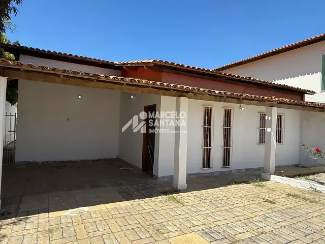 Casa 3 quartos e 2 banheiros, para alugar, no bairro Candeias em Vitória da Conquista