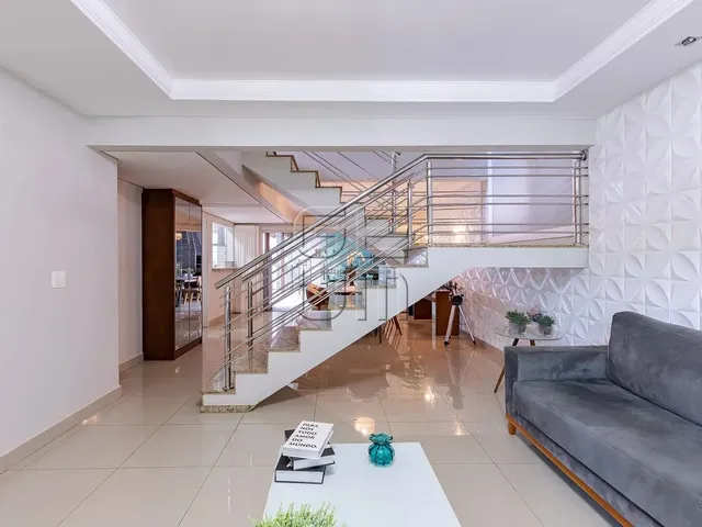 Casa com 10m² 3 quartos e 4 banheiros, à venda, no bairro Condominio Havana em Londrina