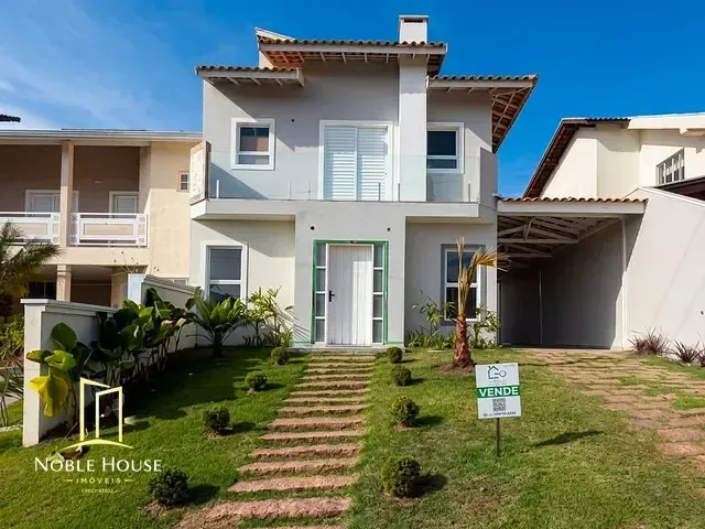 Casa com 250m² 3 quartos e 4 banheiros, à venda, no bairro Pinheirinho em Vinhedo
