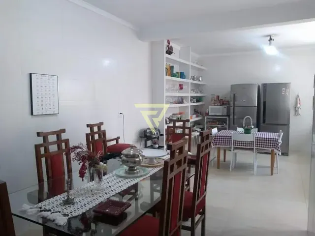 Casa com 141m² 4 quartos e 3 banheiros, à venda, no bairro Campos Elíseos em Ribeirão Preto