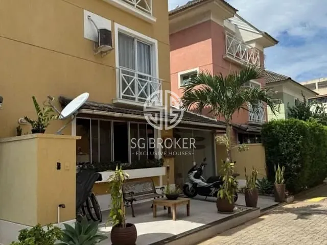 Casa 4 quartos e 5 banheiros, à venda, no bairro Recreio dos Bandeirantes em Rio de Janeiro