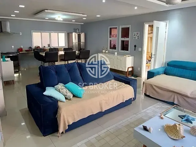 Casa 4 quartos e 5 banheiros, à venda, no bairro Recreio dos Bandeirantes em Rio de Janeiro
