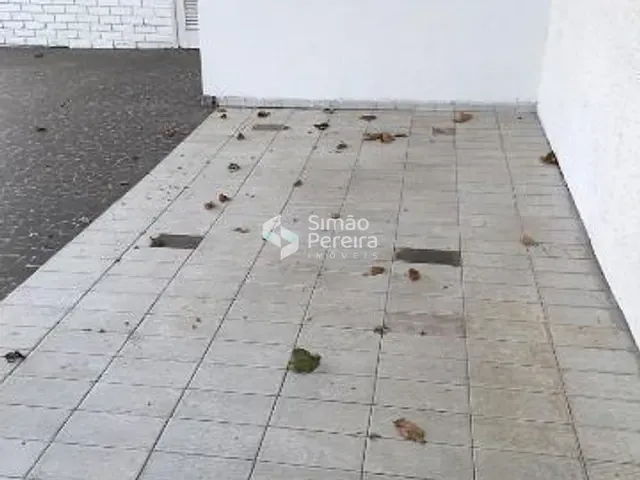 Casa com 400m², à venda, no bairro Centro em Três Rios
