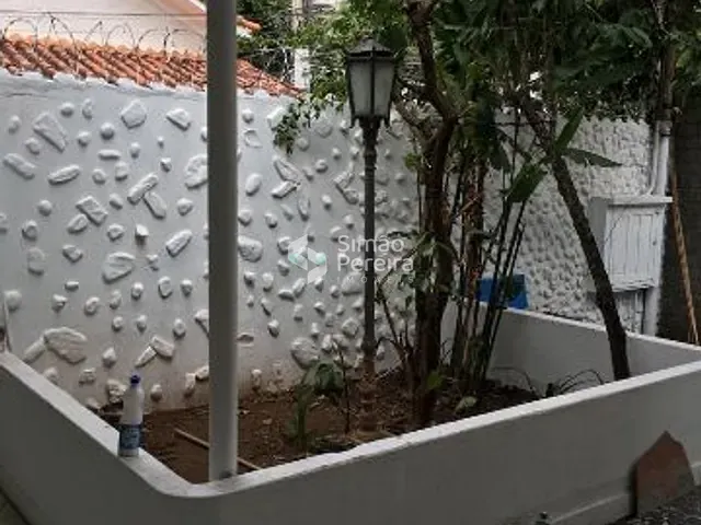 Casa com 400m², à venda, no bairro Centro em Três Rios