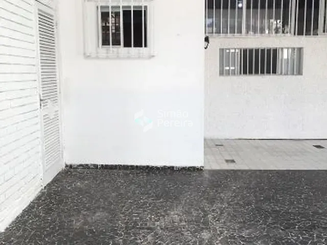 Casa com 400m², à venda, no bairro Centro em Três Rios