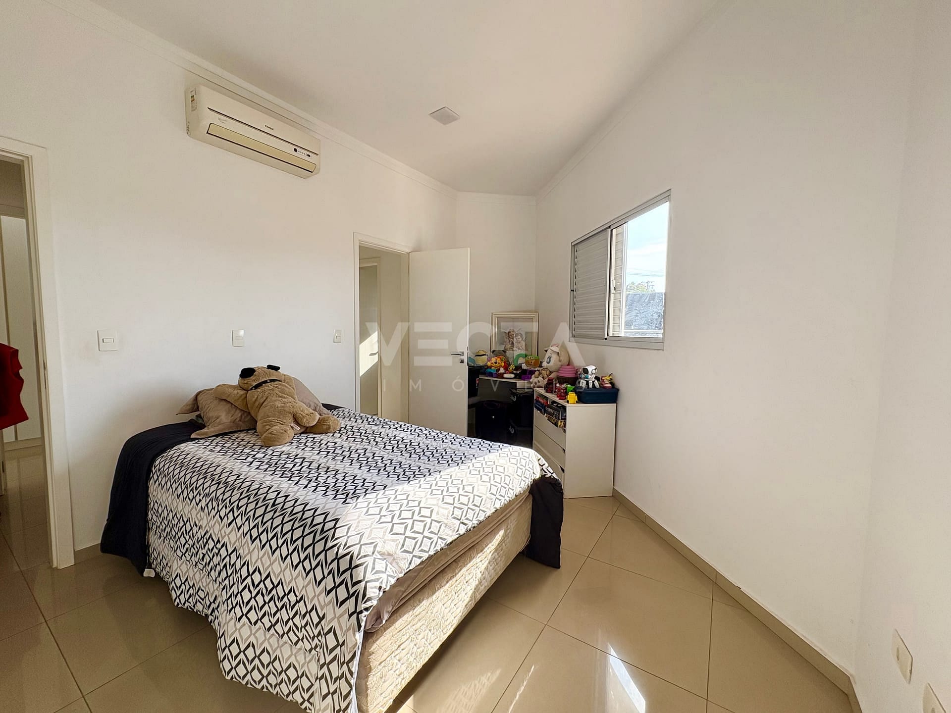 Casa, 3 quartos, 236 m² - Foto 30