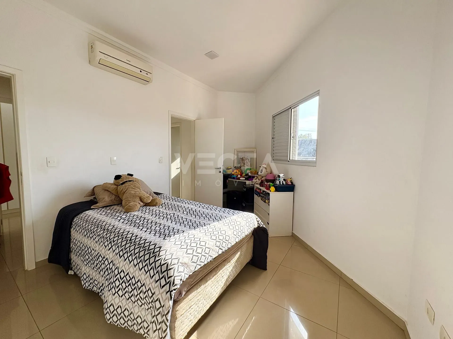 Casa, 3 quartos, 236 m² - Foto 30