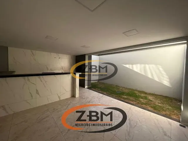 Casa com 180m² 3 quartos e 3 banheiros, à venda, no bairro Portal de Versalhes 1 em Londrina