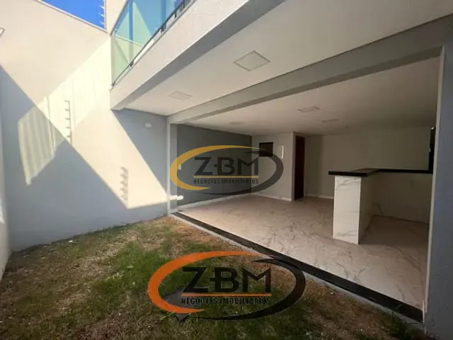 Casa com 180m² 3 quartos e 3 banheiros, à venda, no bairro Portal de Versalhes 1 em Londrina
