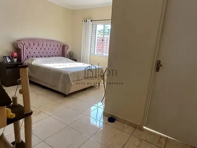 Sobrado com 125m² 3 quartos e 2 banheiros, à venda, no bairro Loteamento Alvorada em Mogi das Cruzes