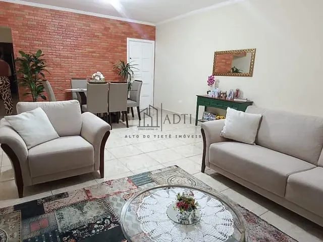 Sobrado com 125m² 3 quartos e 2 banheiros, à venda, no bairro Loteamento Alvorada em Mogi das Cruzes