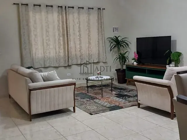 Sobrado com 125m² 3 quartos e 2 banheiros, à venda, no bairro Loteamento Alvorada em Mogi das Cruzes