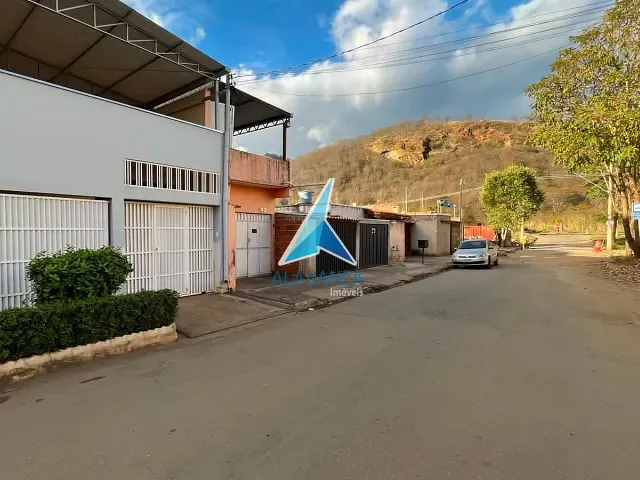 Casa com 138m² 4 quartos e 3 banheiros, à venda, no bairro Jardim Atalaia em Governador Valadares