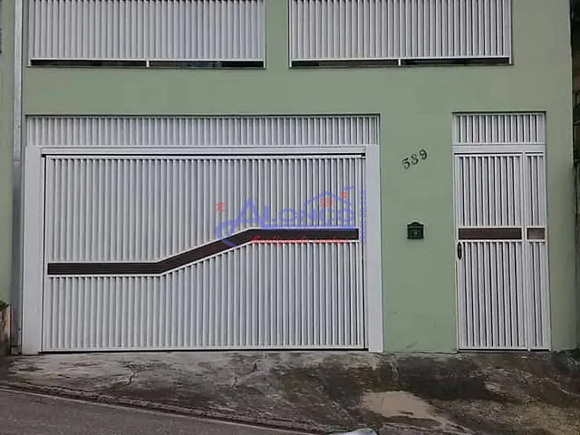 Casa com 140m² 1 quarto e 1 banheiro, à venda, no bairro Parque dos Príncipes em Jacareí