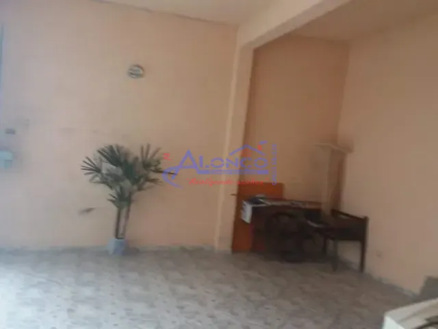 Casa com 140m² 1 quarto e 1 banheiro, à venda, no bairro Parque dos Príncipes em Jacareí