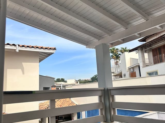 Casa com 251m² 4 quartos e 5 banheiros, à venda ou para alugar, no bairro Terras de Piracicaba em Piracicaba