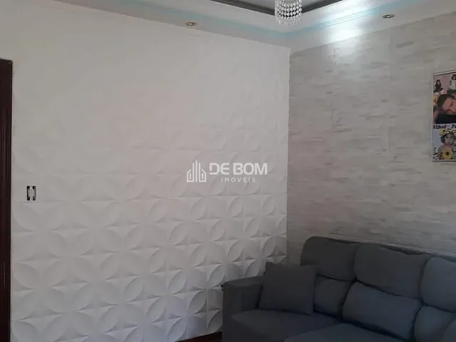 Casa 2 quartos e 2 banheiros, à venda, no bairro Jardim Itamaraty em Poços de Caldas