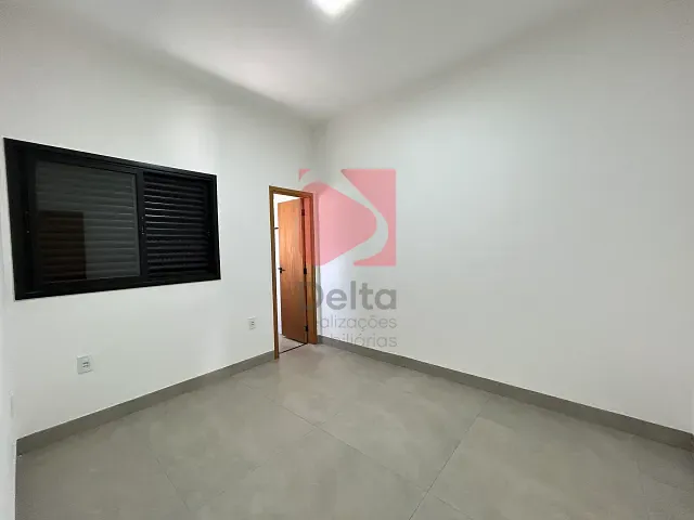 Casa 2 quartos e 1 banheiro, à venda, no bairro Terrazul BA em Pirassununga