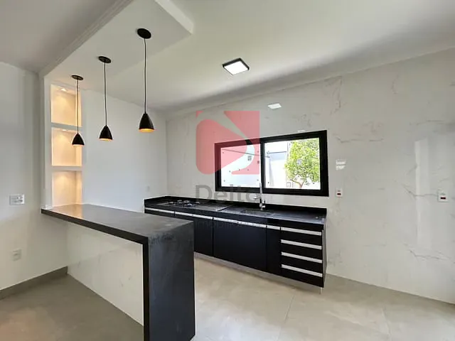 Casa 2 quartos e 1 banheiro, à venda, no bairro Terrazul BA em Pirassununga