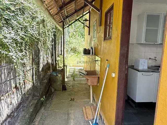 Casa com 3280m² 5 quartos e 2 banheiros, à venda, no bairro Penedo em Itatiaia