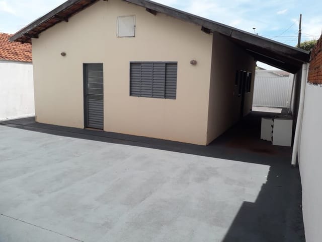 Casa 2 quartos e 1 banheiro, à venda, no bairro Jardim Nunes em São José do Rio Preto