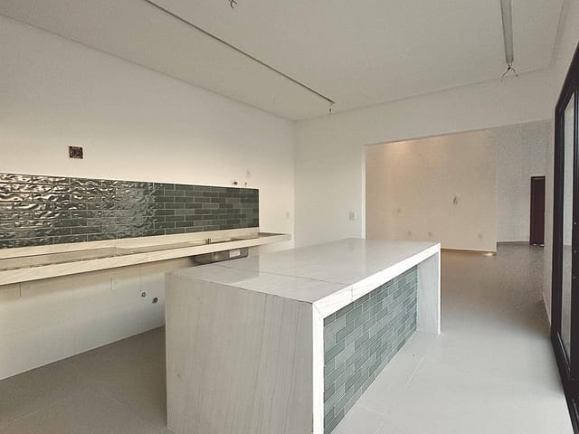 Casa com 327m² 3 quartos e 3 banheiros, à venda, no bairro Manguinhos em Serra