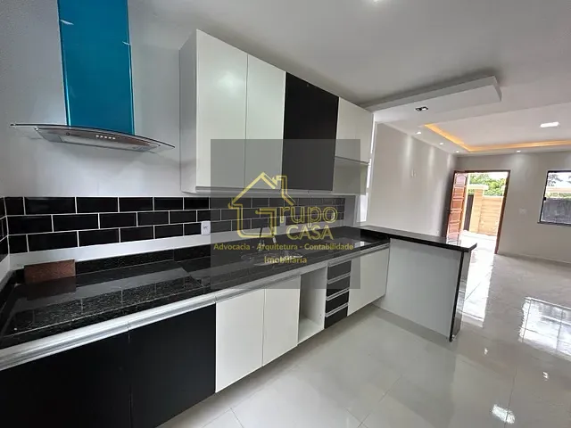 Casa com 99m² 2 quartos e 3 banheiros, à venda, no bairro BARROCO em Maricá