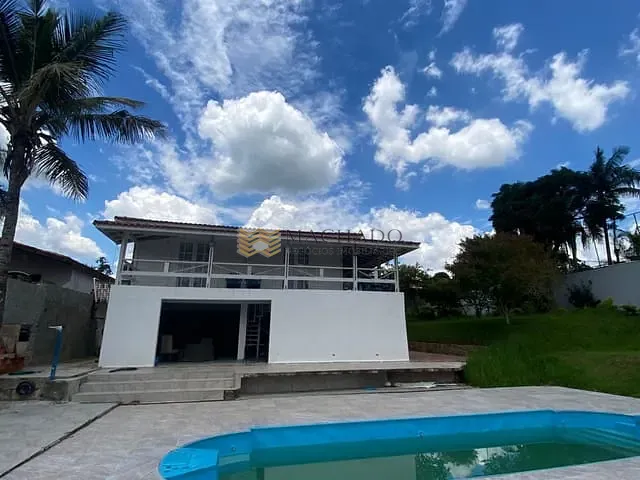 Casa com 20000m² 5 quartos e 3 banheiros, à venda ou para alugar, no bairro Alpes dos Araçás (Jordanésia) em Cajamar