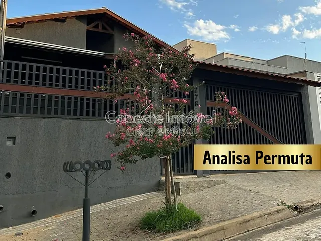 Casa com 250m² 3 quartos e 3 banheiros, à venda, no bairro Jardim Pinheiros em Jaguariúna