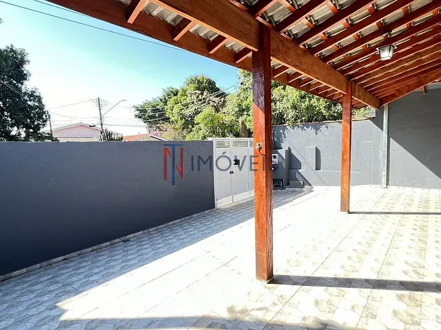 Casa com 300m² 3 quartos e 2 banheiros, à venda, no bairro Jardim Alvinópolis em Atibaia