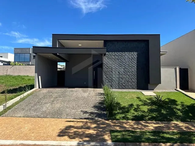 Casa com 347m² 4 quartos e 5 banheiros, à venda, no bairro Vila do Golfe em Ribeirão Preto