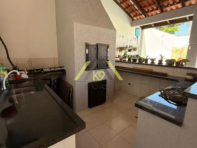Casa com 384m² 2 quartos e 3 banheiros, à venda, no bairro Balneario Princesa do Mar em Itapoá